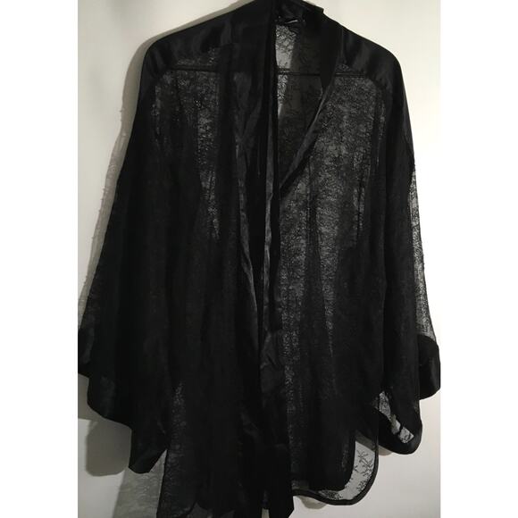 Victoria's Secret Other - Victoria's Secret Sheer Lace Floral Kimono Short Satin Robe Black Women's XS